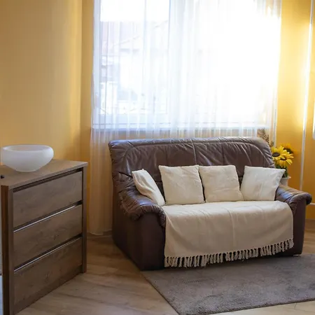 Apartman Sándor