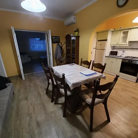 Apartman Sándor